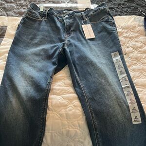 Women’s Old Navy Rockstar skinny jeans